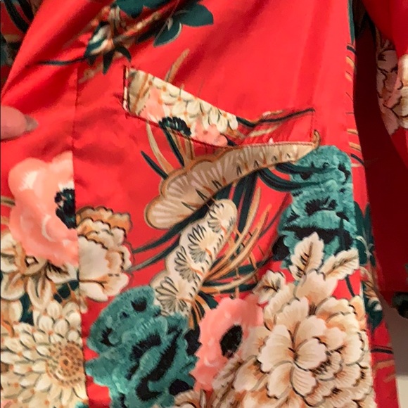 Kimono - Picture 2 of 2